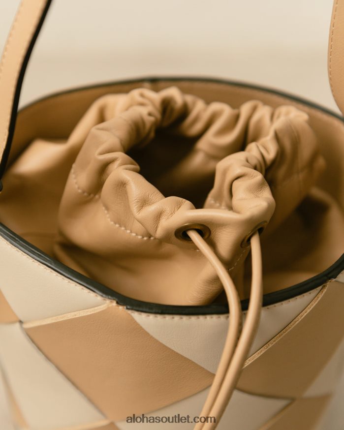 mulheres the u venti scacchi - bolsa de couro branco e bege Alohas 4P88ZX1153 pedra scacchi bege marfim