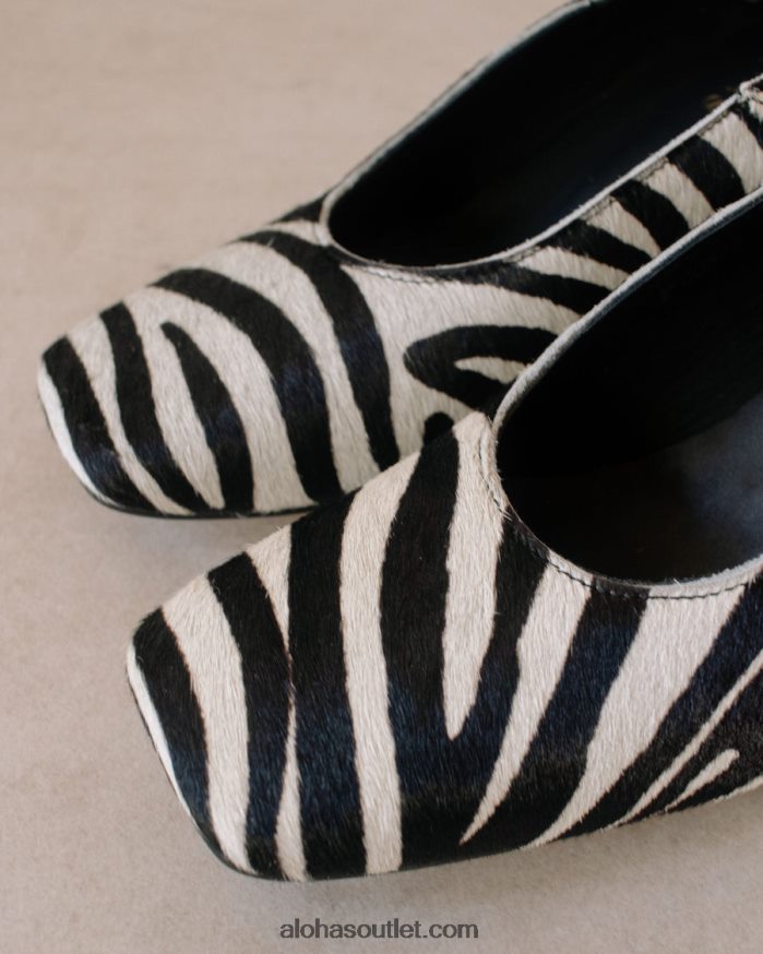 mulheres agente safari - bombas de couro preto e branco Alohas 4P88ZX348 safári impressão preto e branco