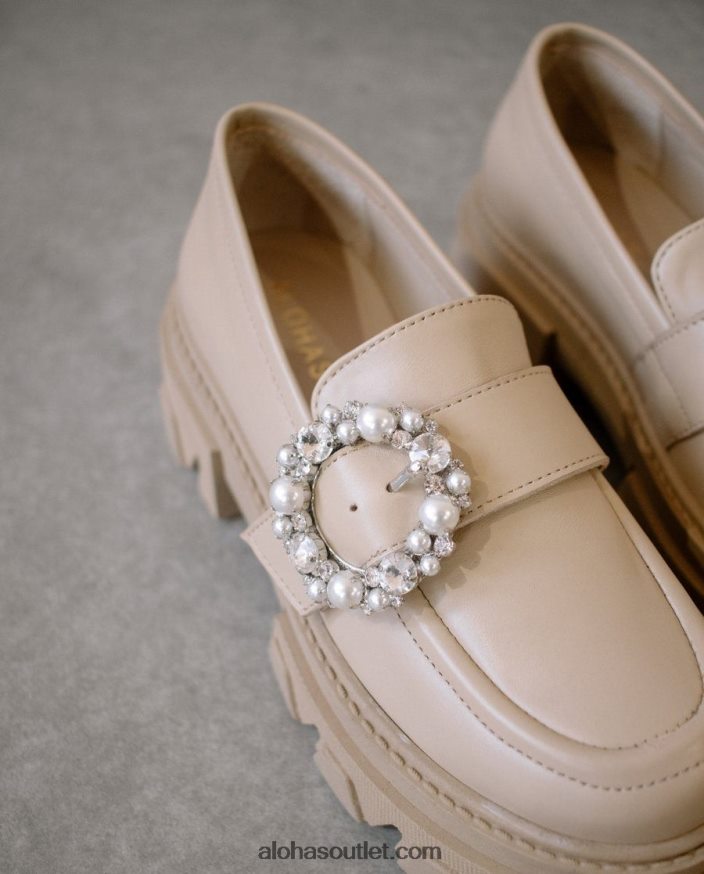 mulheres cristal pioneiro - mocassim de couro bege Alohas 4P88ZX30 pedra de cristal bege