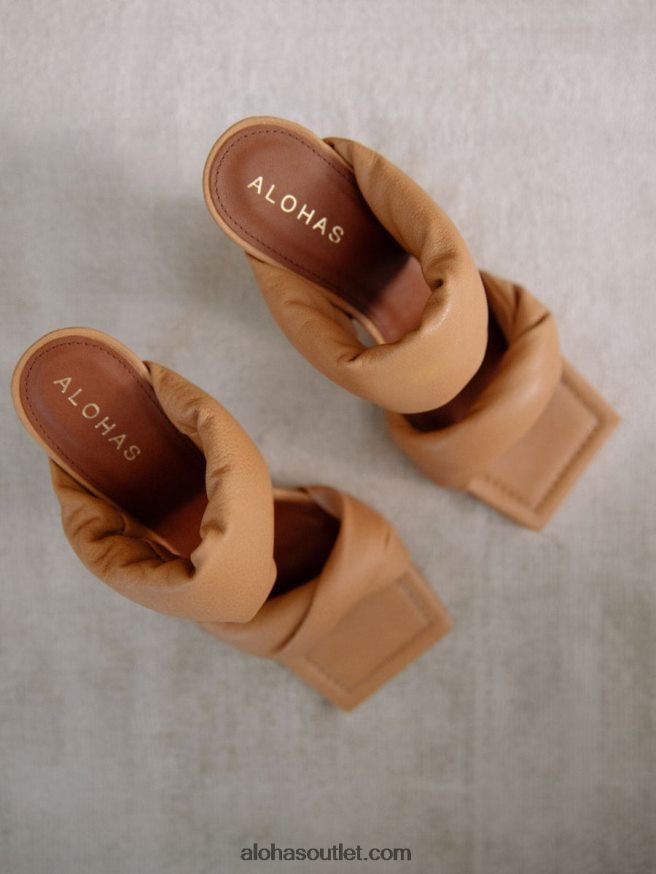 mulheres tira de torção - mules de couro marrom Alohas 4P88ZX277 camelo