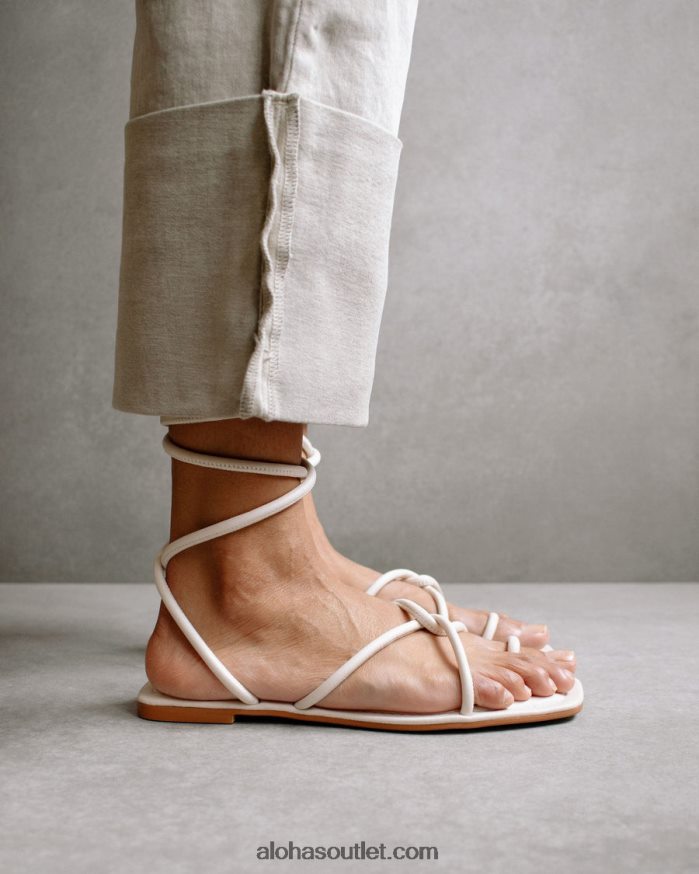 mulheres lace it up - sandália branca de couro Alohas 4P88ZX482 marfim