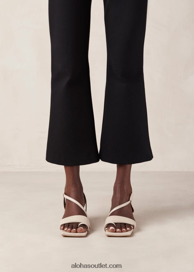 mulheres tiras assimétricas - sandálias de couro off-white Alohas 4P88ZX434 creme