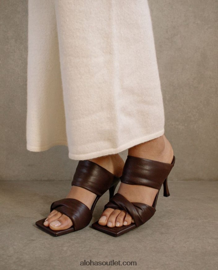 mulheres twist strap - mule de couro marrom escuro Alohas 4P88ZX428 marrom café