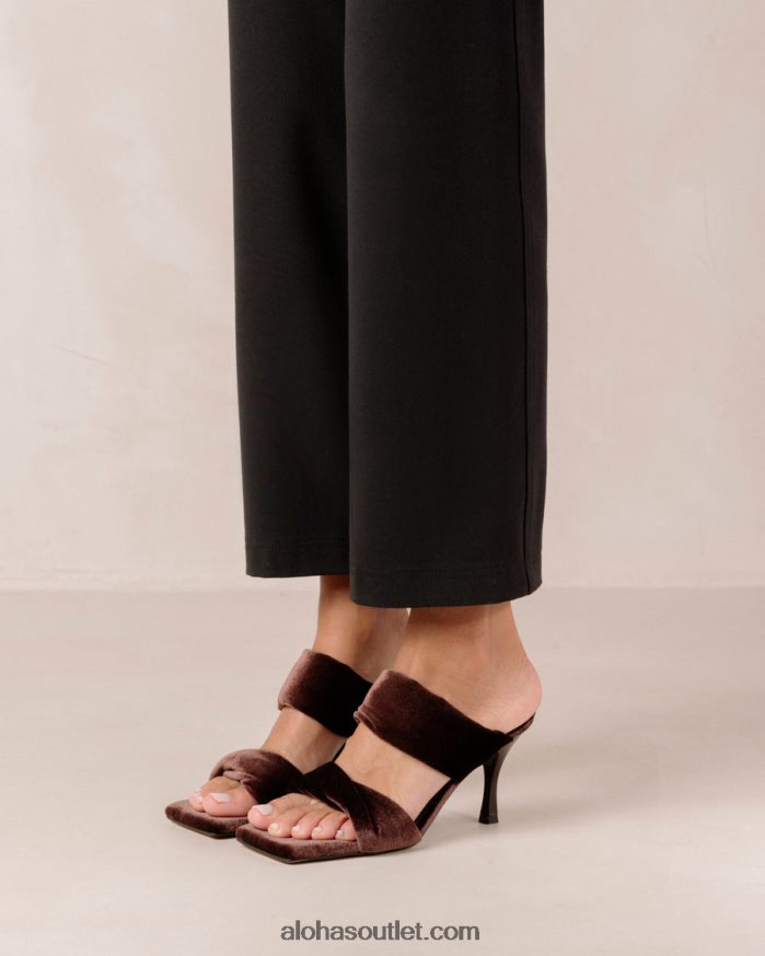mulheres twist strap - mules de veludo marrom Alohas 4P88ZX590 veludo marrom café